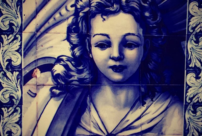 9 9